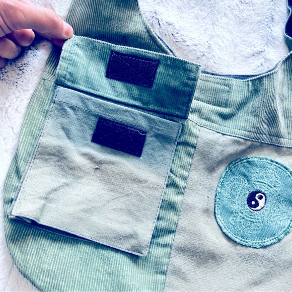 Hippy boho purse with ying yang patch green - Picture 7 of 9